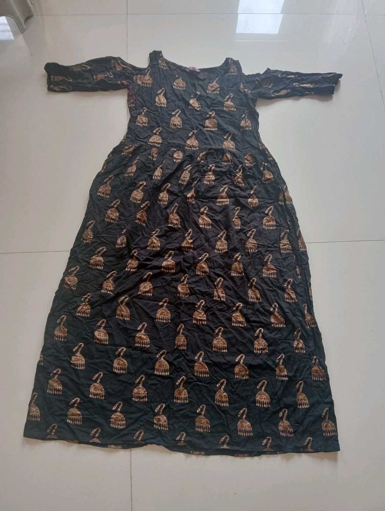 Stylish Cold Shoulder Ethnic Gown