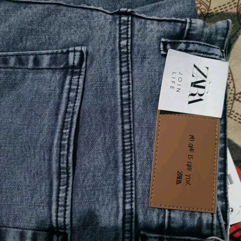 Zara Grey Wash Jeans