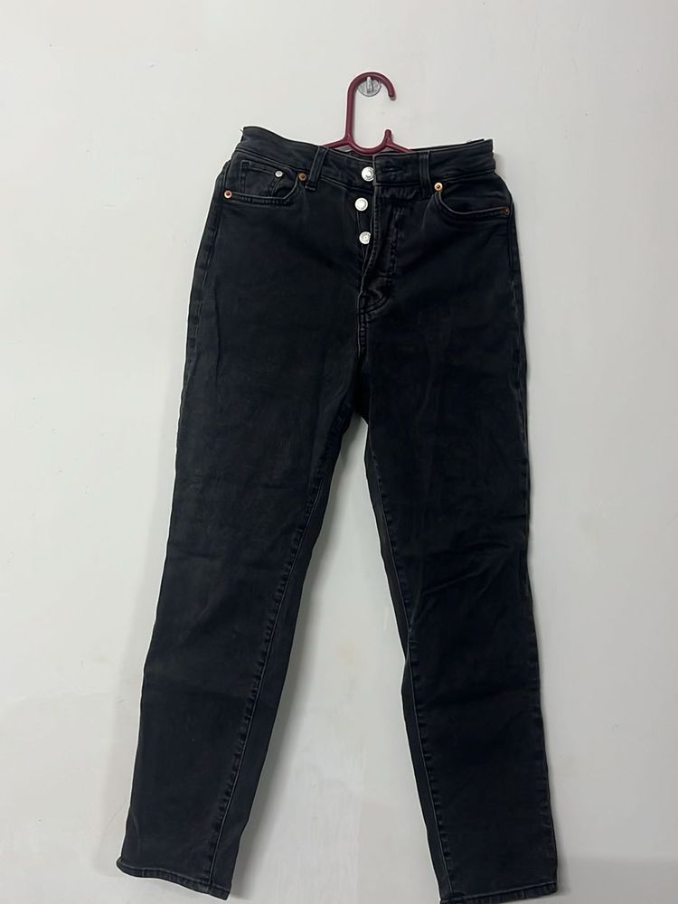 H &amp; M Black Denim Jeans