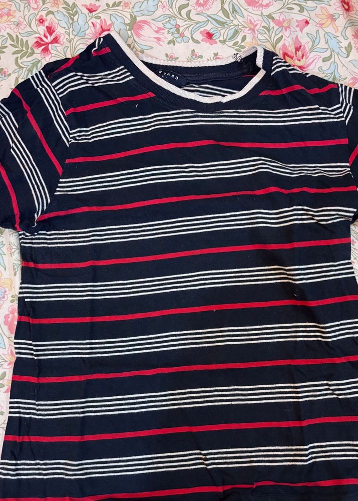 harvard Tshirt