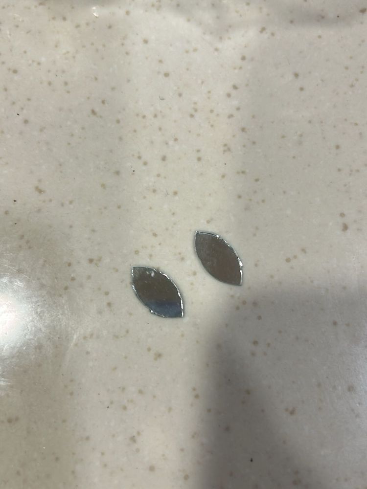 Leaf Shape Mirror Embellishments 200gms