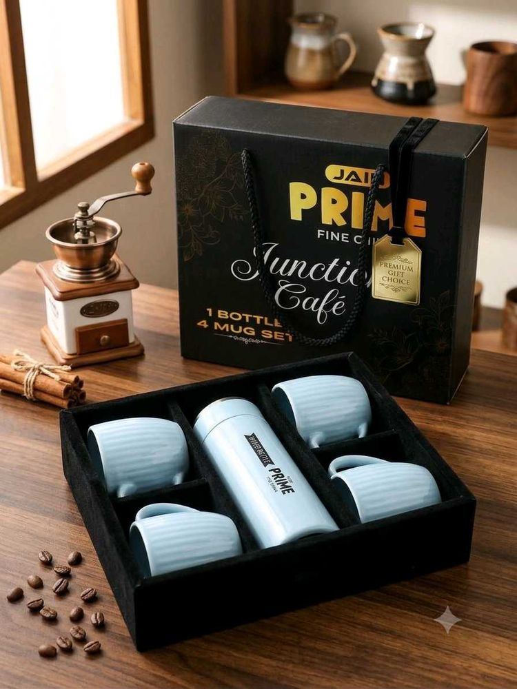 one bottle nd 4 cups set