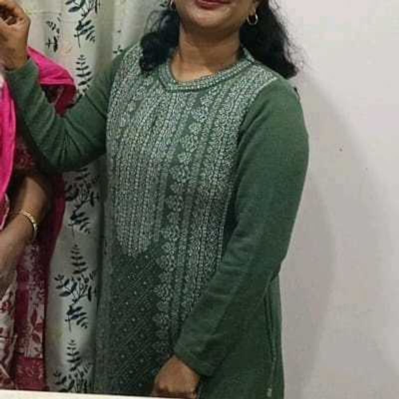 Women's Green Kurta with Intricate Print