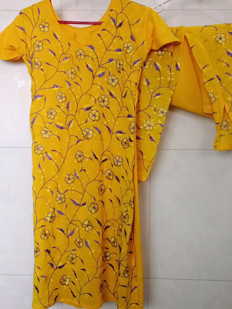 Salwar With Churidar Pant 💛