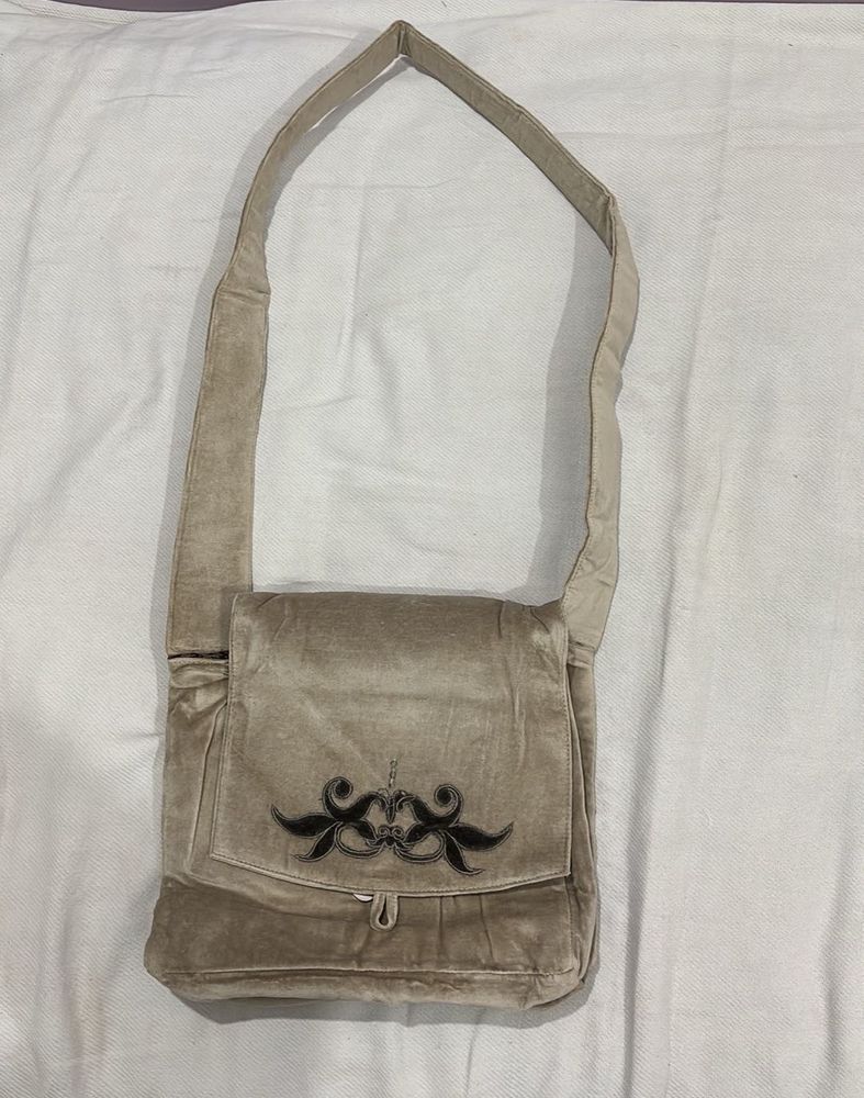Velvet Crossbody Bag with Embroidery