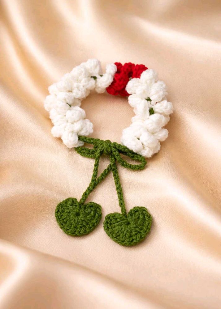 Handmade Crochet Flower gajra