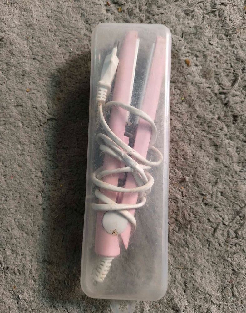 Mini Pink Hair Straightener