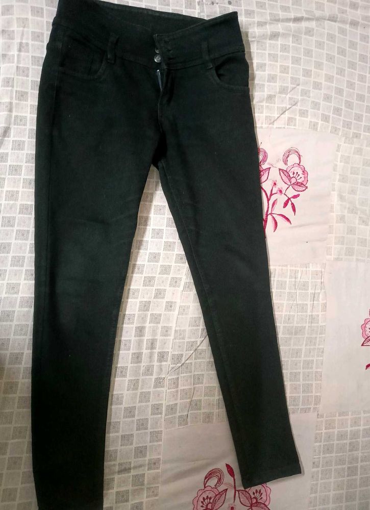 Black Skinny Fit Jeans