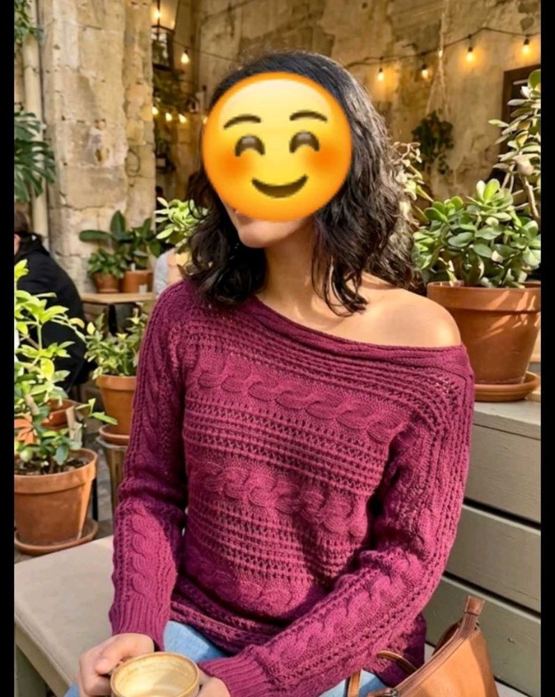Clearance sale Maroon pullover  | Y2K VIBES🌟