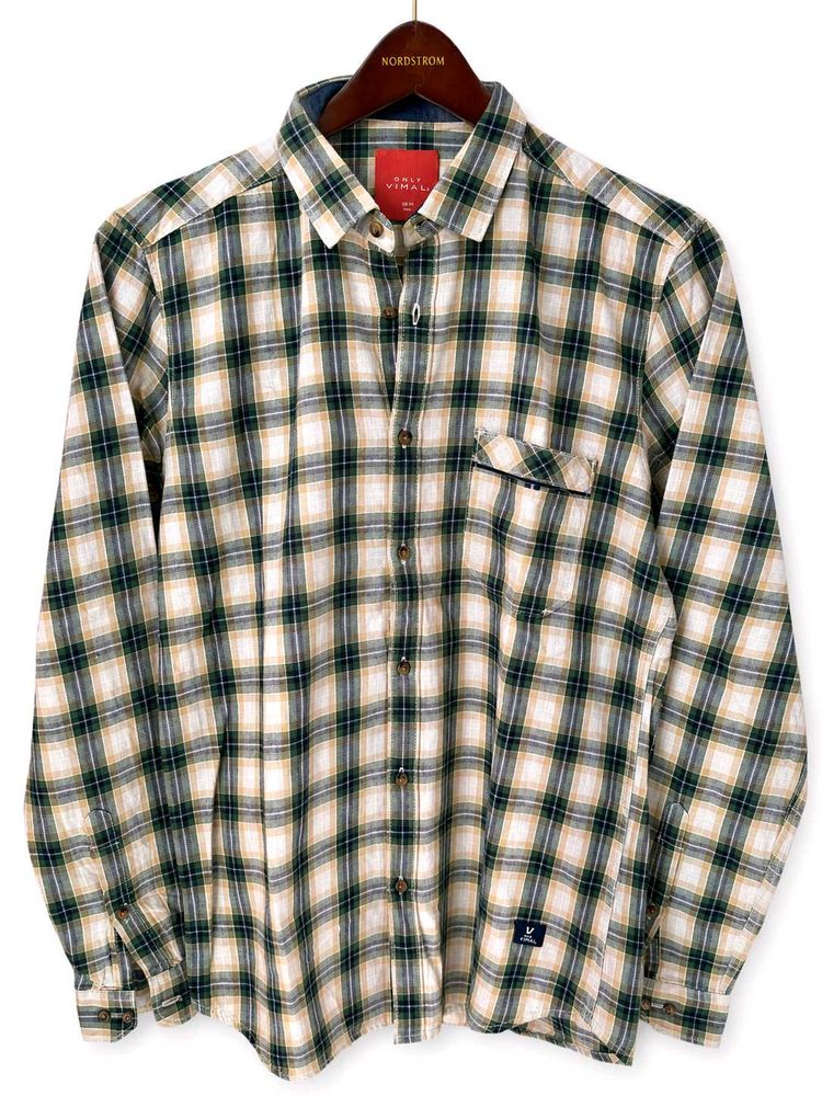 Men's Plaid Long Sleeve Button-Up Shirt
