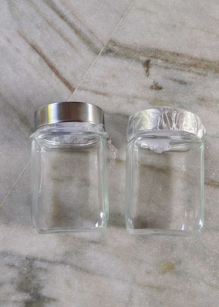 Set of 2 Glass Jars with Lids
