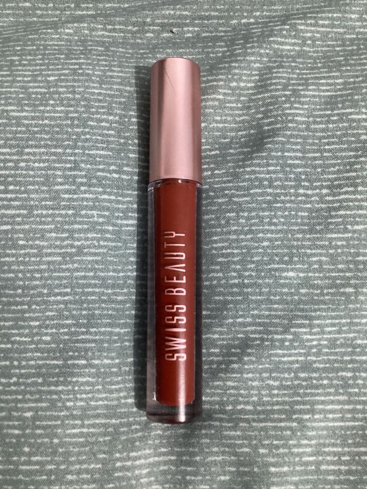 Swiss Beauty Liquid Lipstick