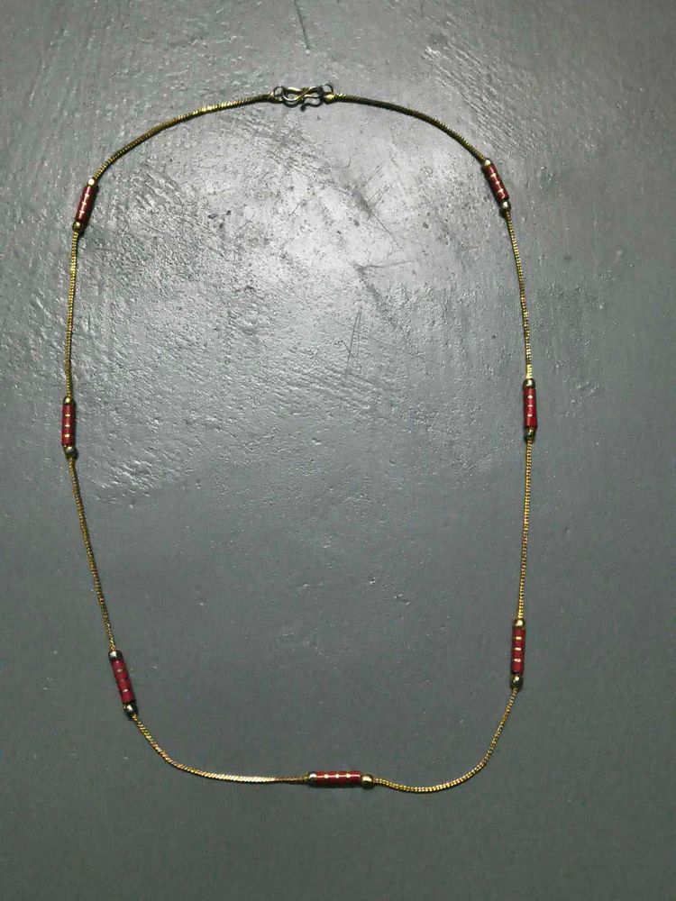 Elegant Gold Chain &amp; mantika