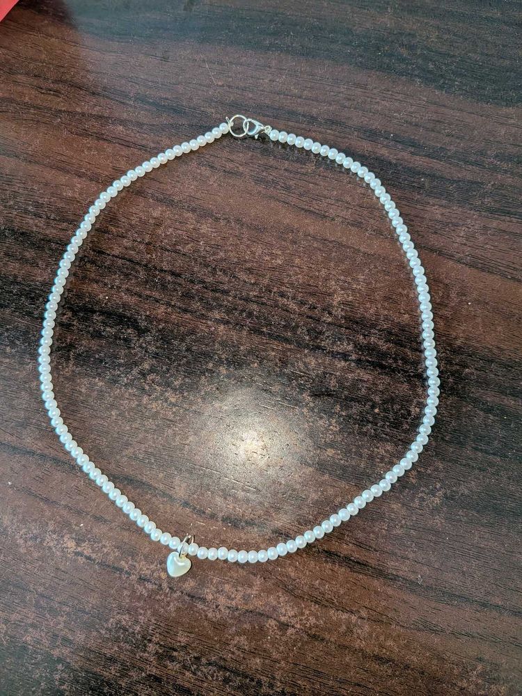 Charming Pearl Necklace with Heart Pendant