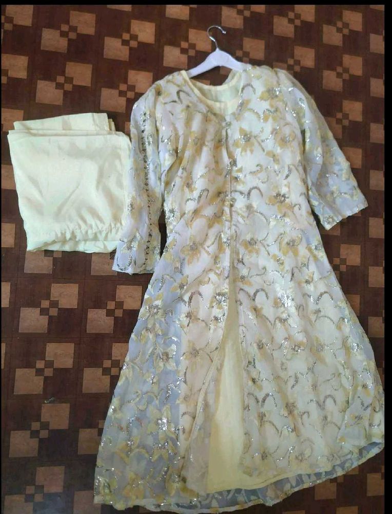 Embellished Kurta Set with salwar