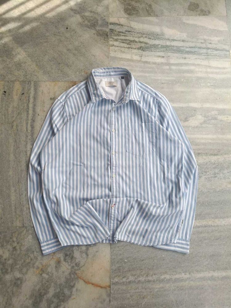 Men's Blue &amp; White Striped Shirt