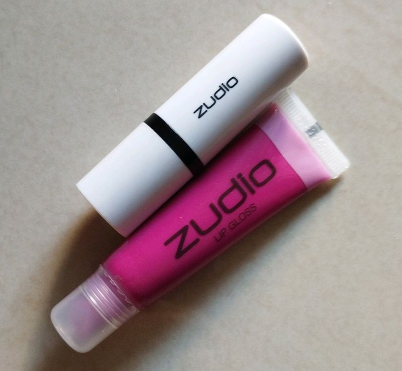 Combo Of Lipstick And Lip gloss!