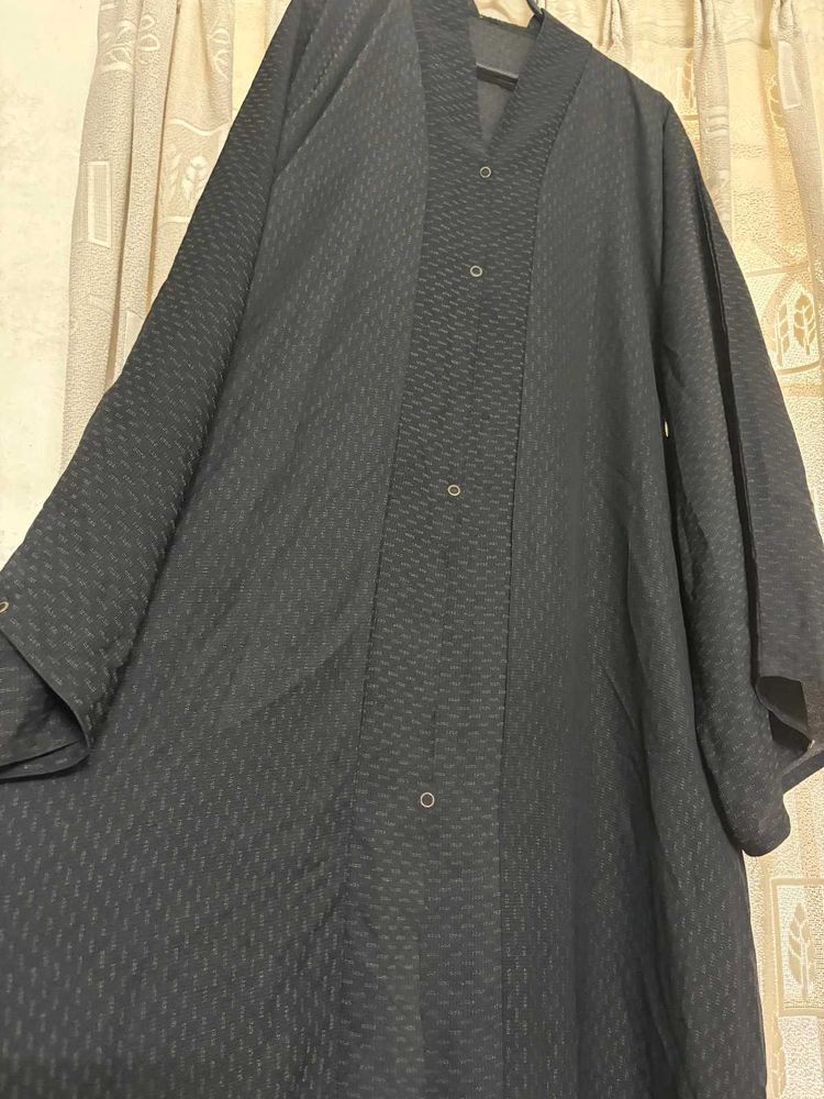 🎉🥳Elegant Black Abaya..