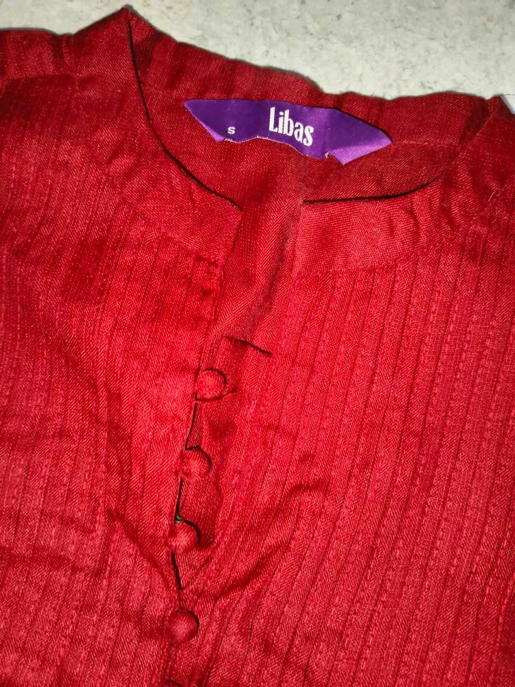 libas women maroon solid stright kurta