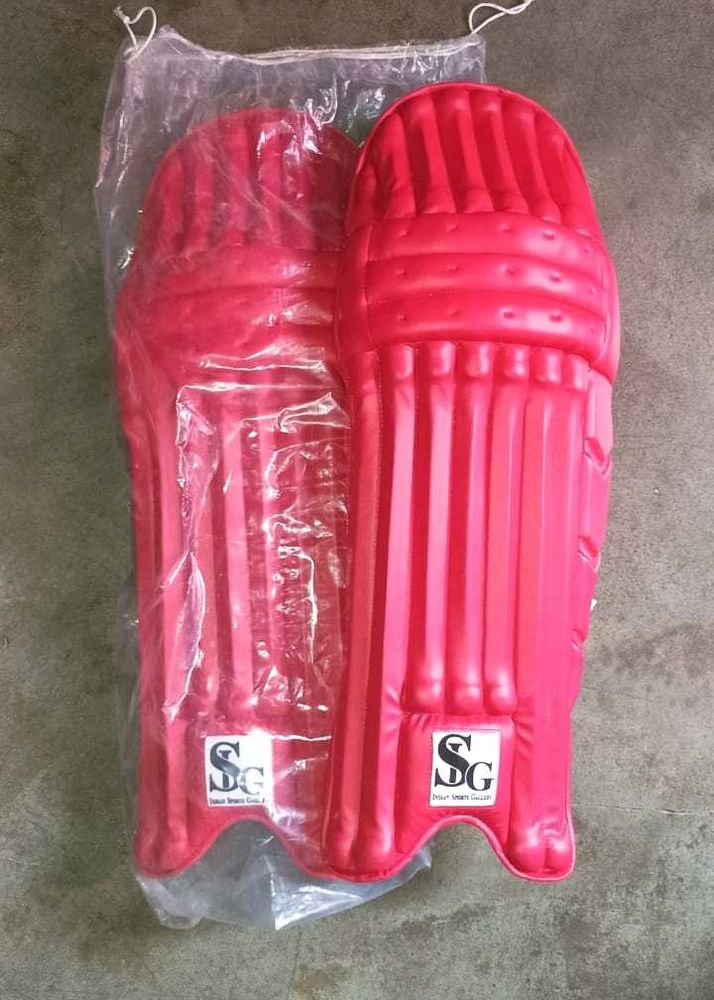 ISG Cricket Batting Pads - Red