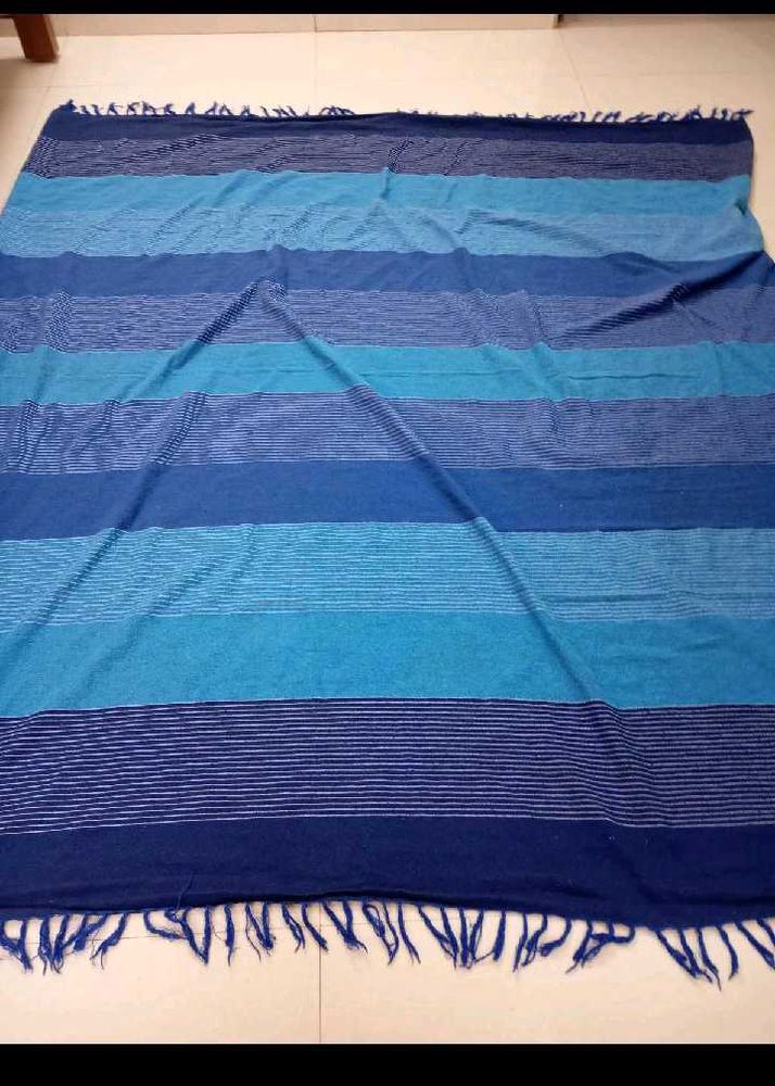 donation of Bedsheet,carpet,curtain,half bedshe