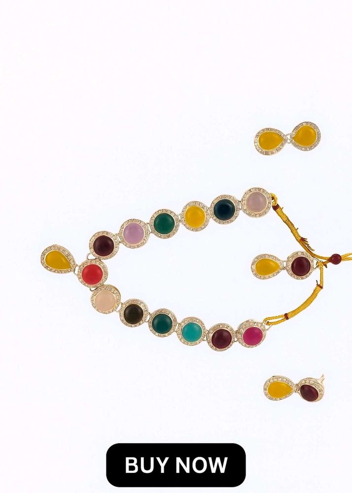 Necklace With Earrings And Mangtika
