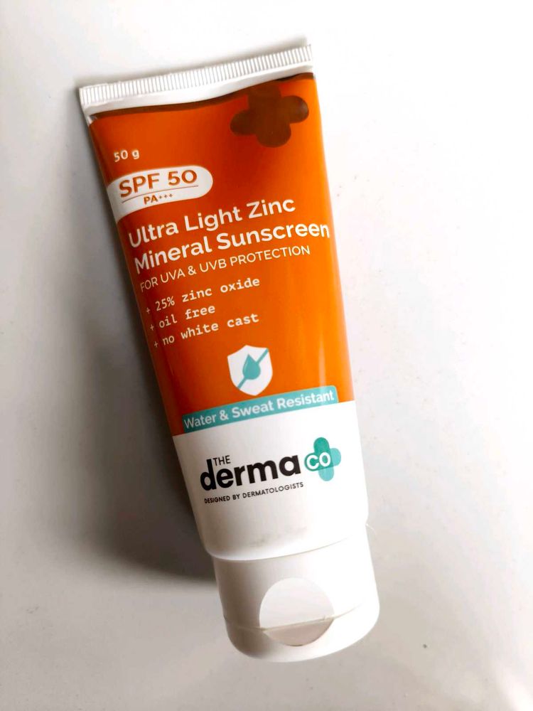 The Derma Co.  Sunscreen SPF 50 zinc mineral