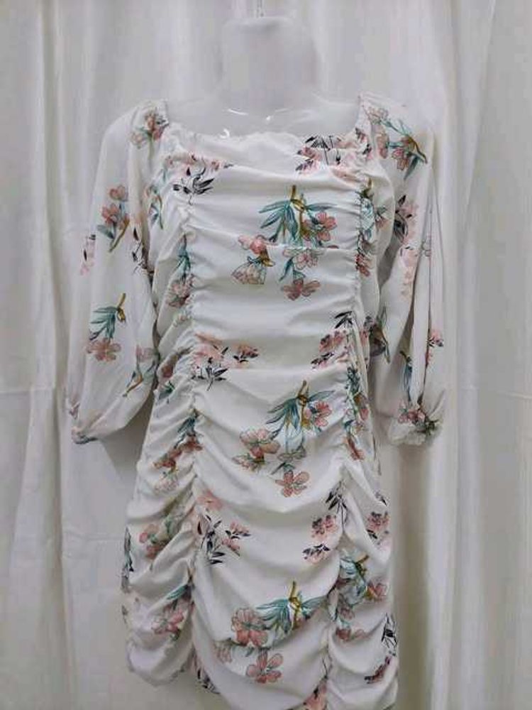 Chic Floral Ruched Mini Dress