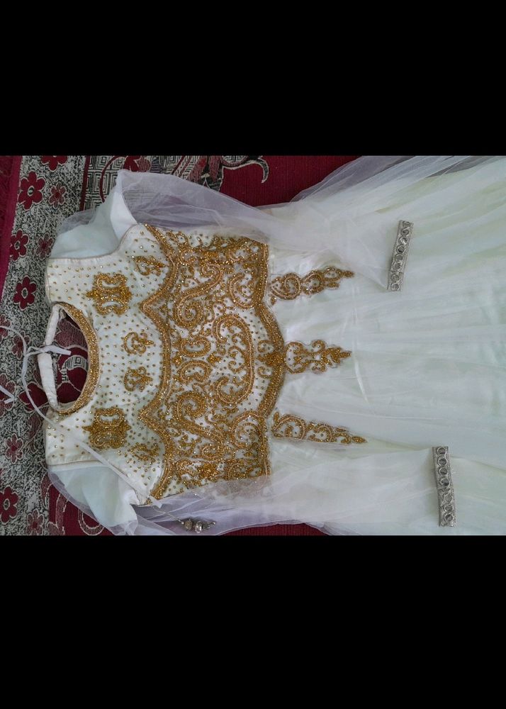 Exquisite White &amp; Gold Embellished Gown
