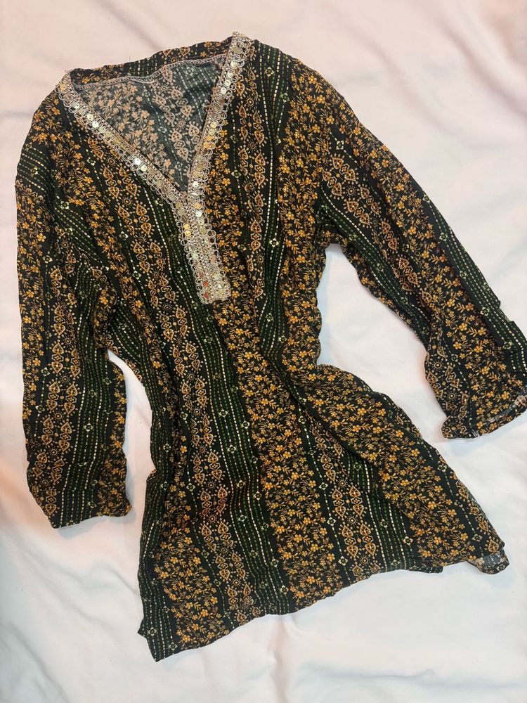 Floral Print short kurti