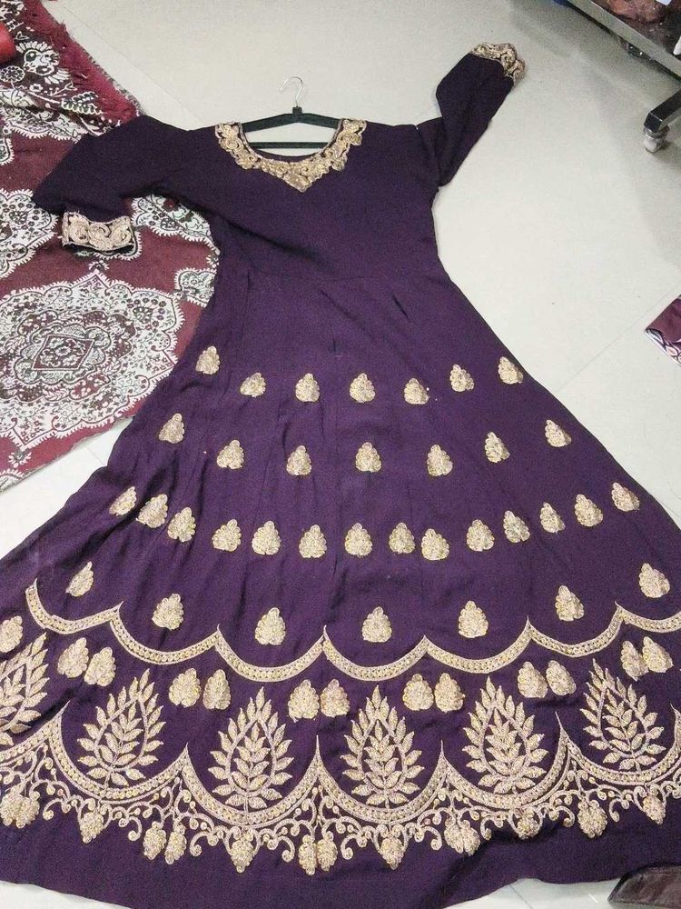 Embroidered Purple Ethnic three piece set ✨