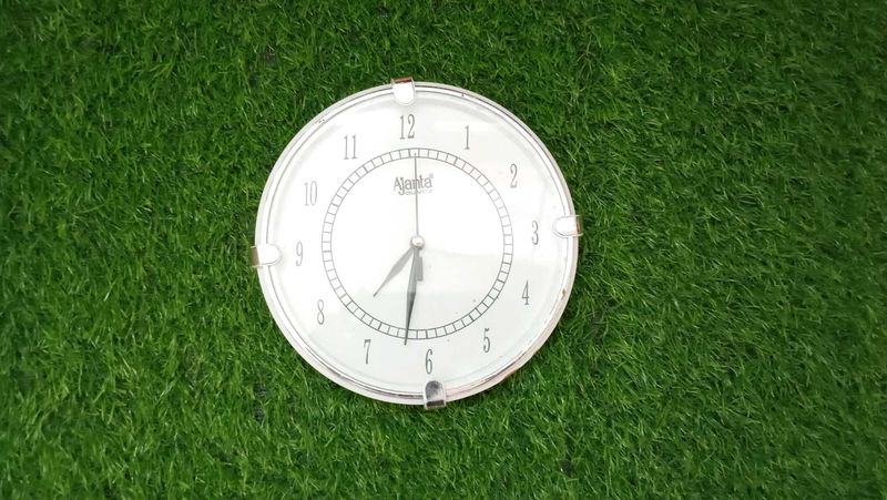 Ajanta Quartz Wall Clock