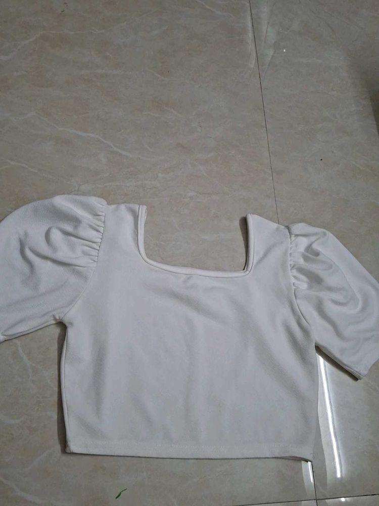 White Puff Sleeve Crop Top