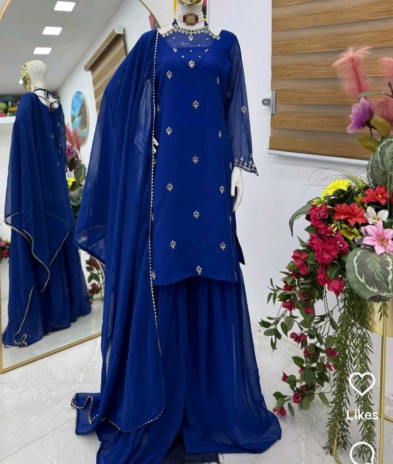 Blue party wear suit