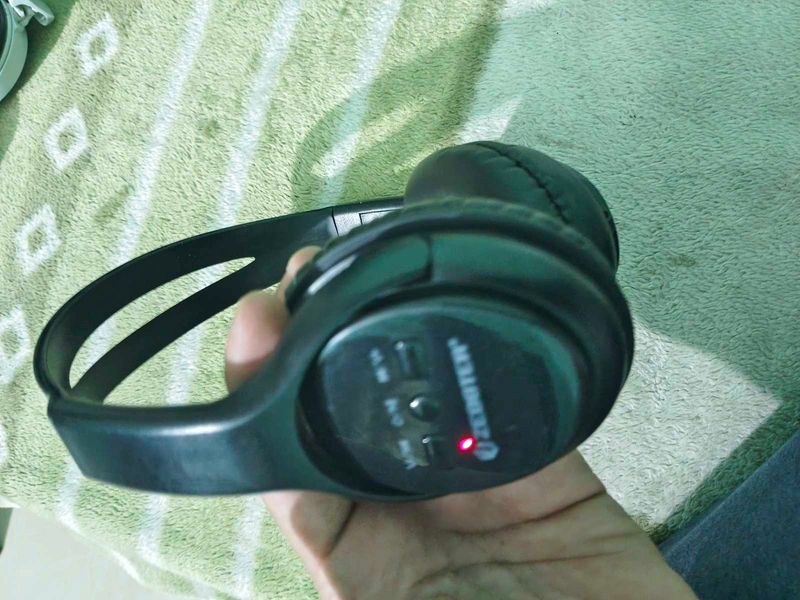 Black Over-Ear Headphones