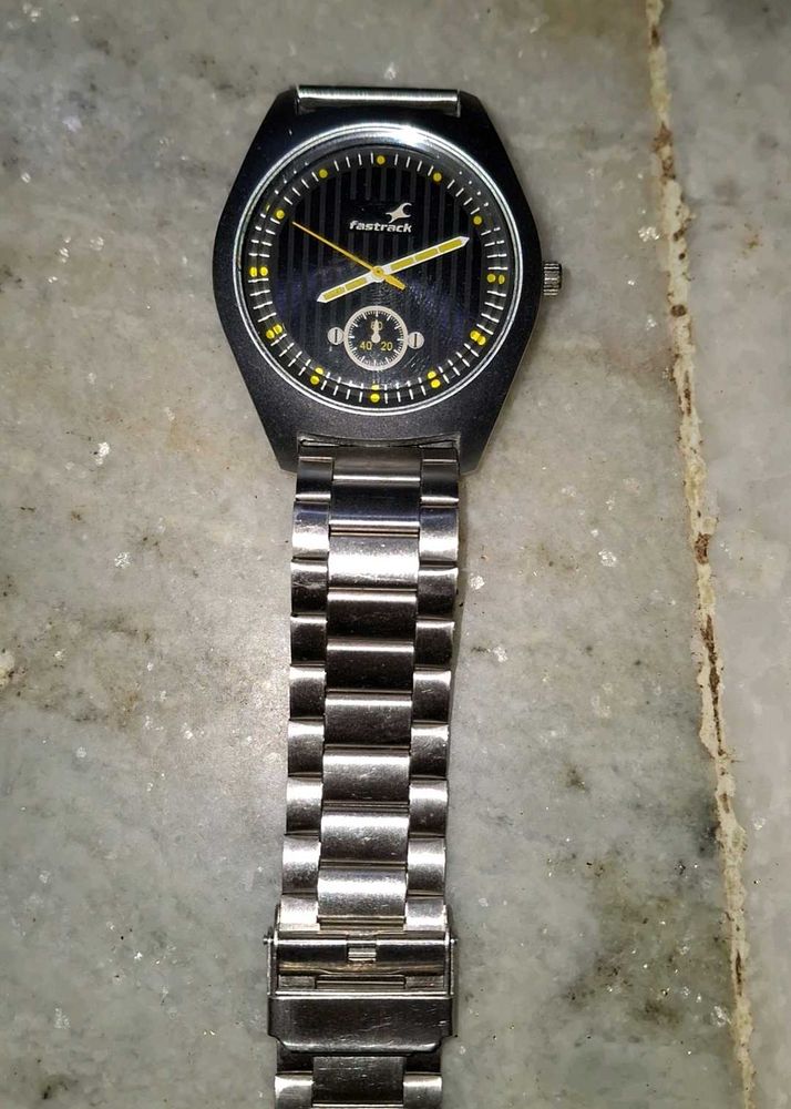 Fastrack Analog Watch