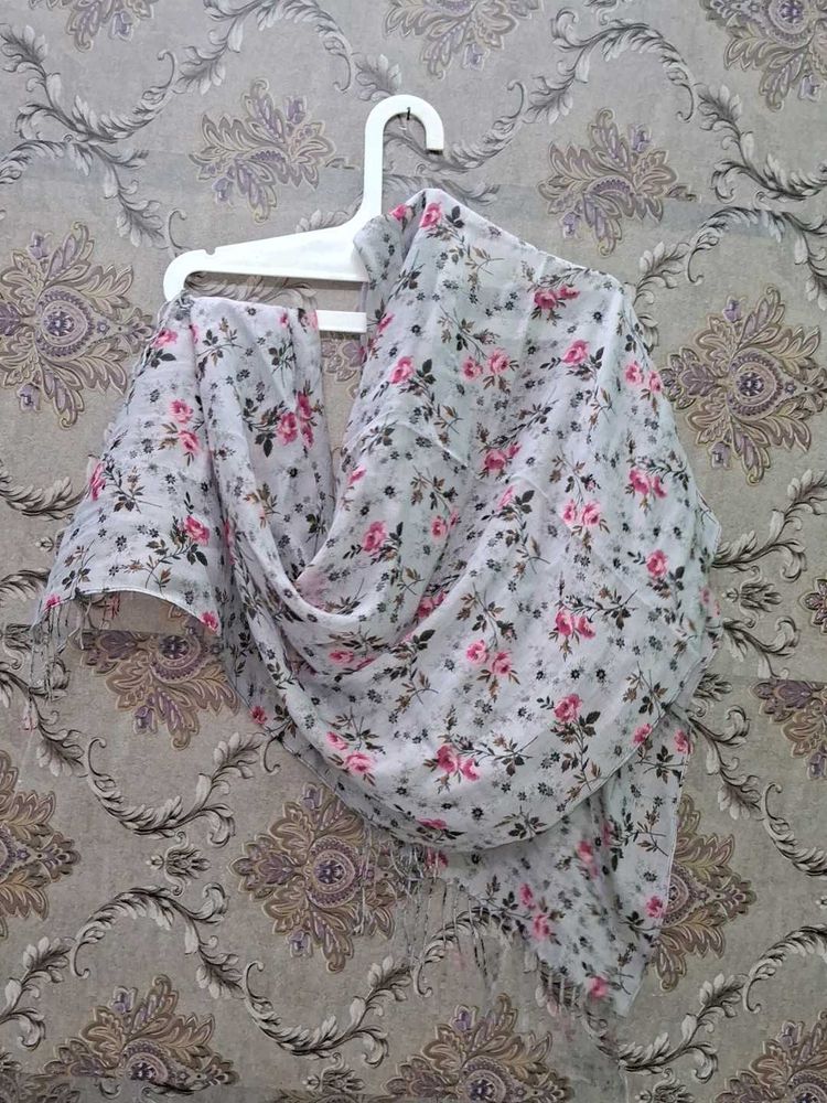 Floral Print Dupatta 🆕🩶💓