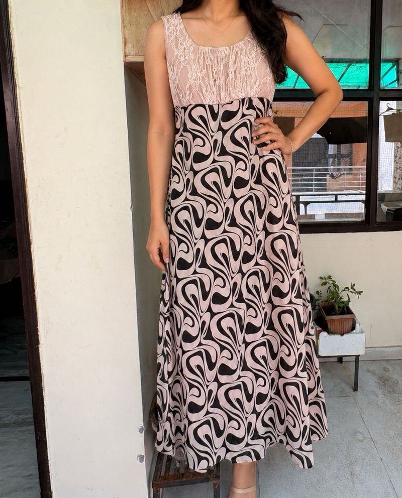 Stylish Maxi Dress with Lace Top