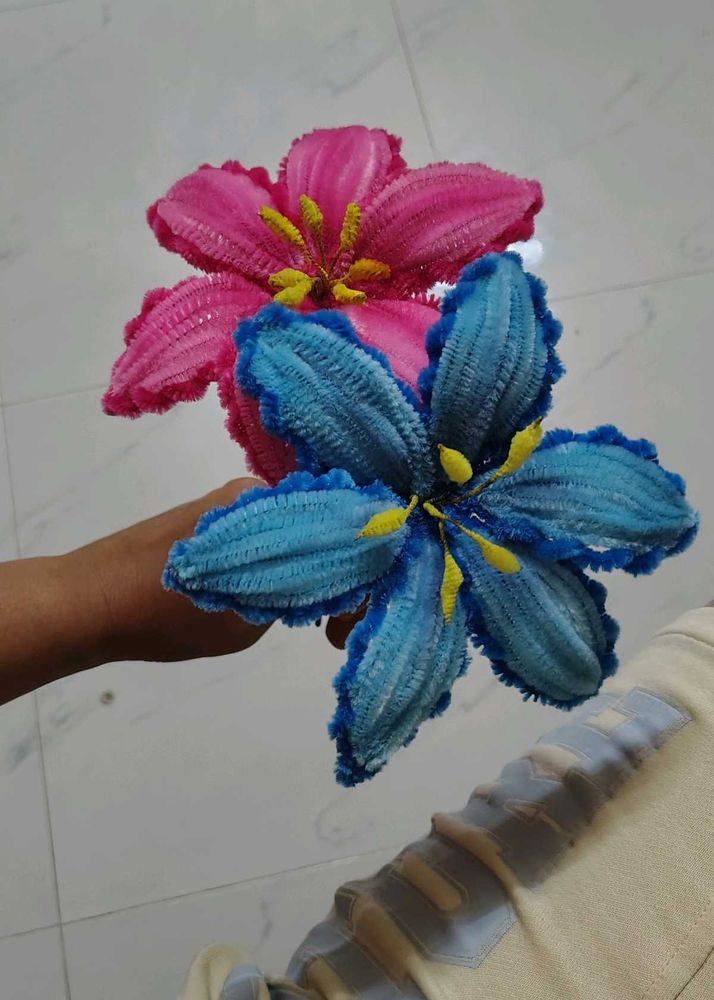 Handmade pipe cleaner flower🌸✨