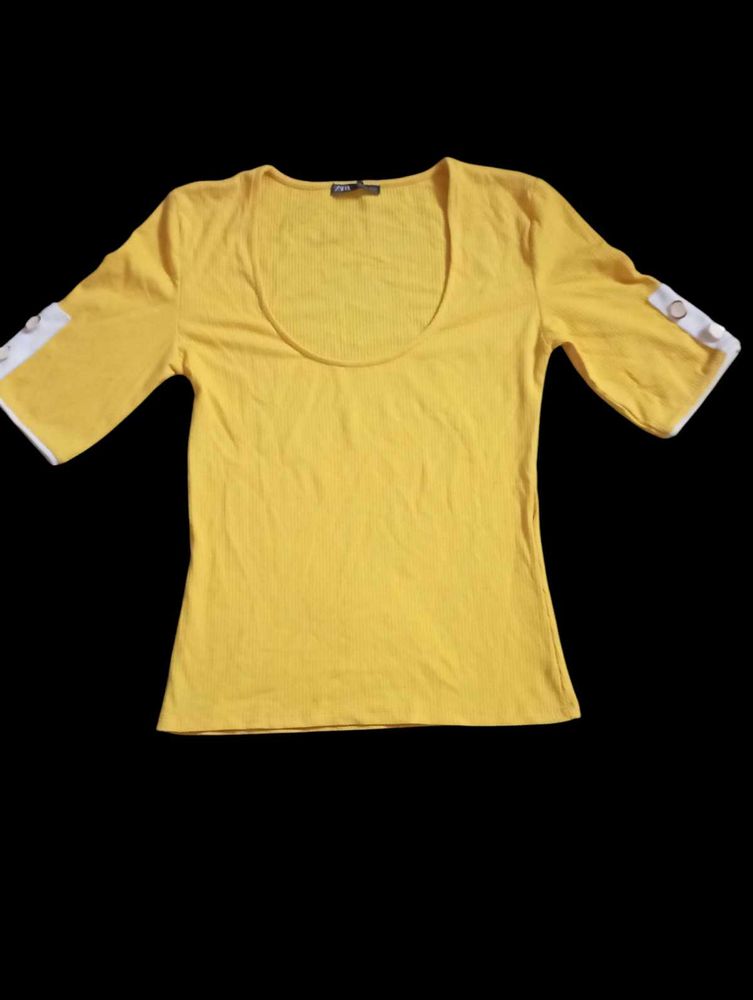 Zara Beautiful Ti Shirt