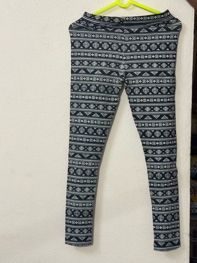 Patterned Leggings