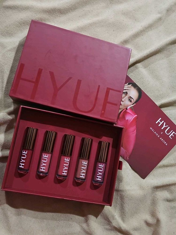 HYUE Lip stick Set
