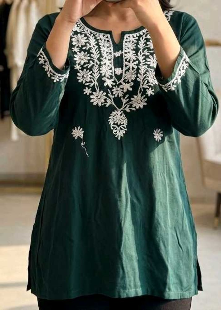 Embroidered Green Cotton Kurta
