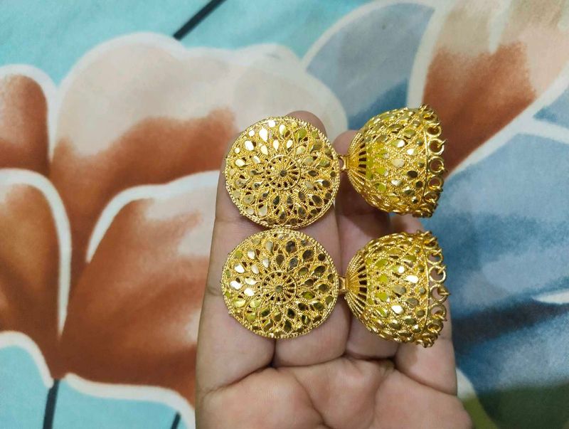 Exquisite Gold Jhumka Earrings