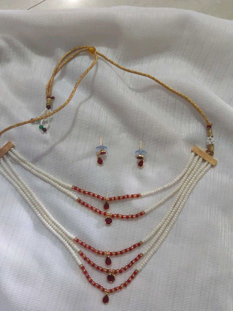 Elegant Red &amp; White Beaded Necklace Set