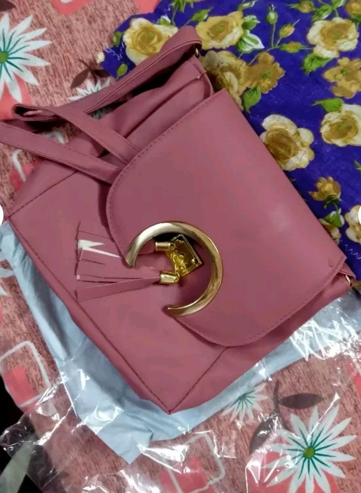 Brand New Sling Bag For Women👜❤️🔥