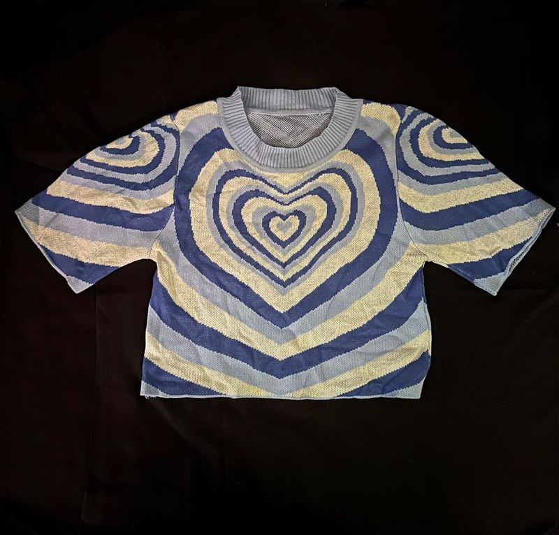y2k blue heart knit crop top