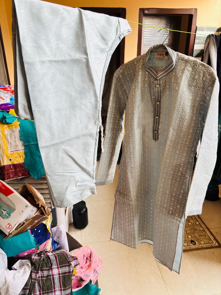 Elegant Men's Kurta Set