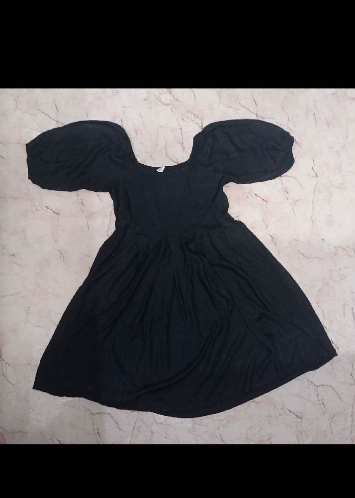black dresss