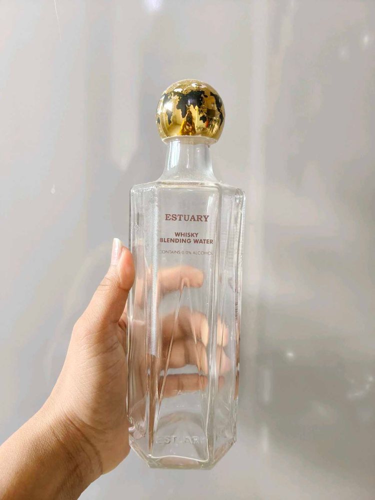Estuary Whisky Blending Water Bottle